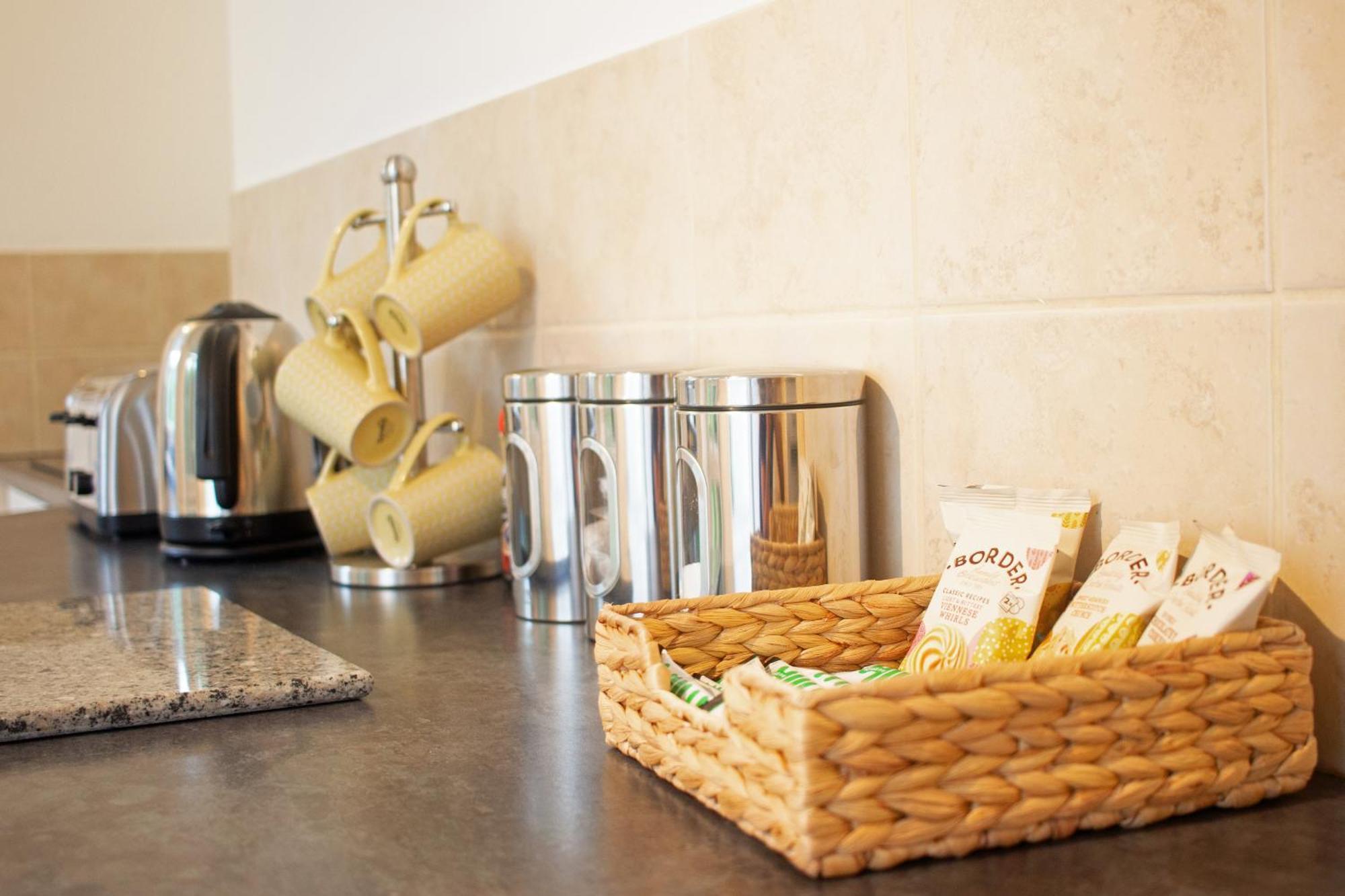 Raleigh Gf - Ground Floor 1 Bed Georgian Flat In The City Centre Free Parking And Wifi Exeter Exterior foto